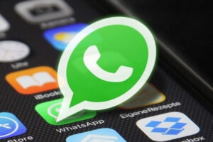 Read more about the article How to Make WhatsApp Stickers for iPhone and Android
