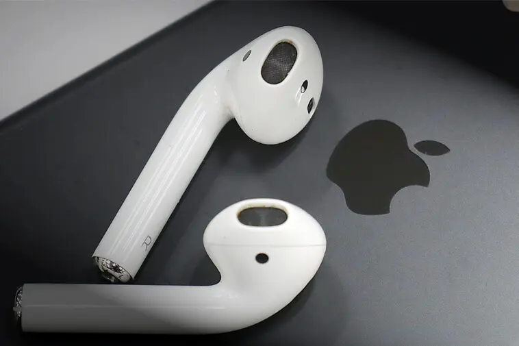 Read more about the article How to Change Airpods Name on iPhone, Mac, and Android?